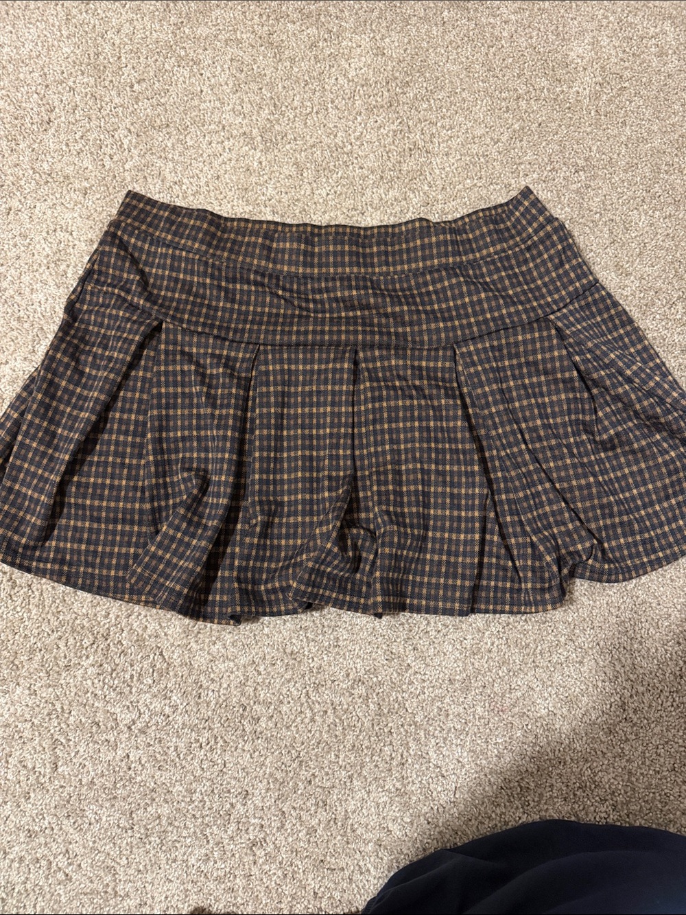 American Eagle Outfitters Plaid Pleated Mini Skort - Brown & Black